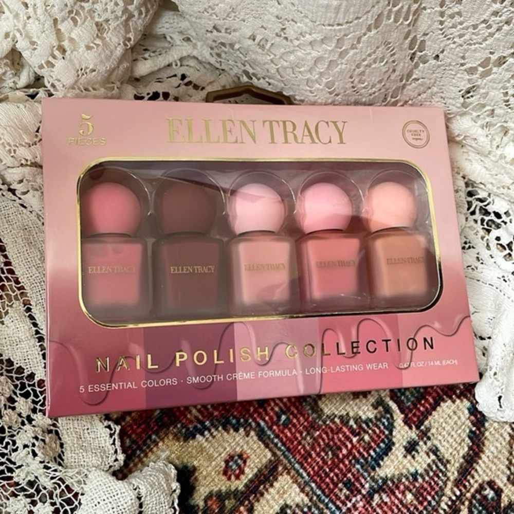 Full Sizelong brush pink polishes